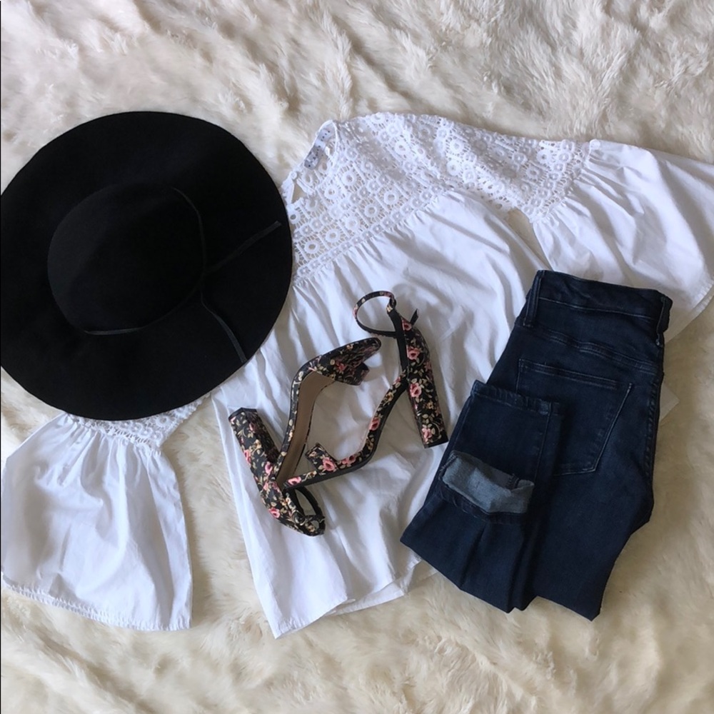 Wild diva lounge black floral heels